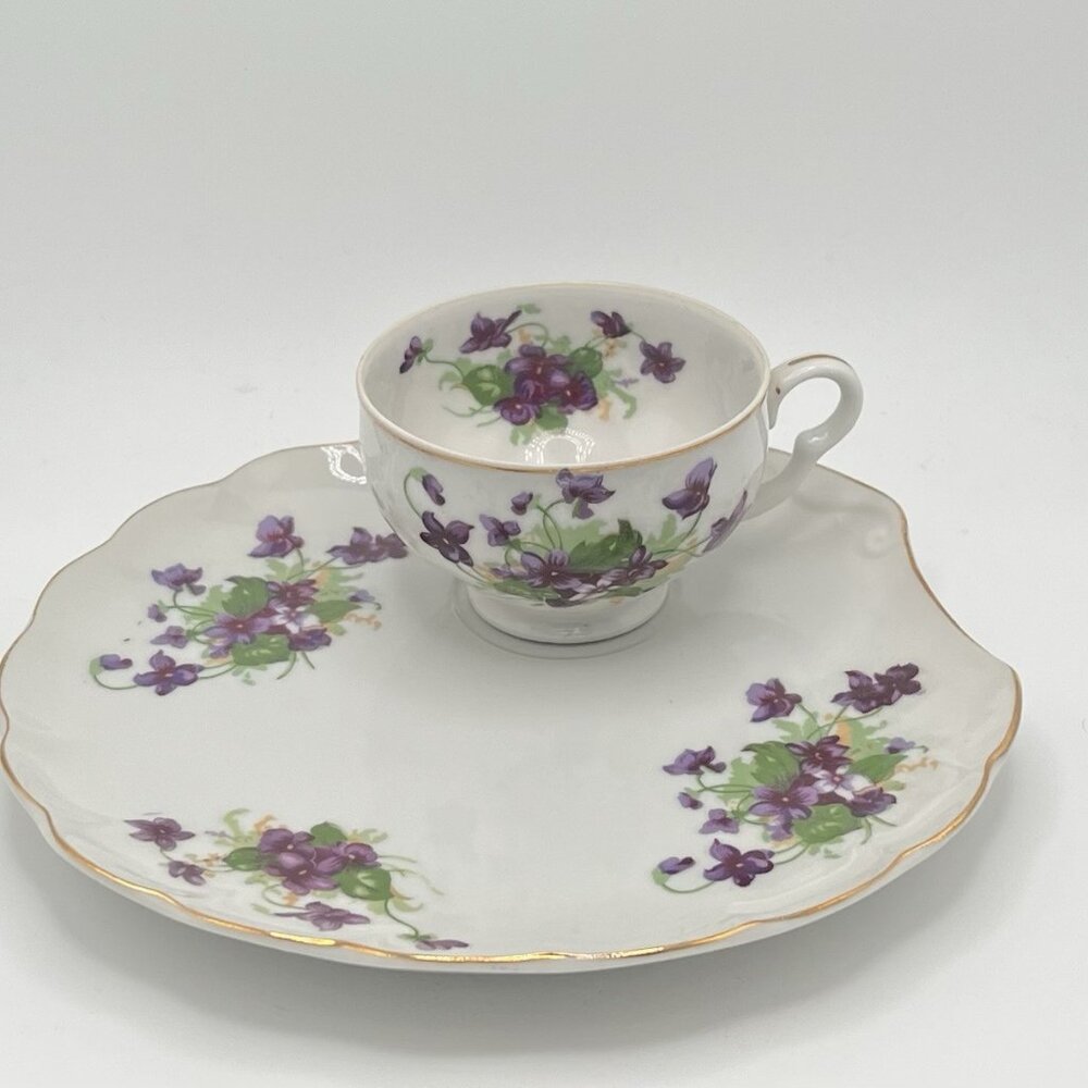 Norcrest Fine China Japan Floral Violet Tea Cup & Scallop Saucer Set Vtg Boho